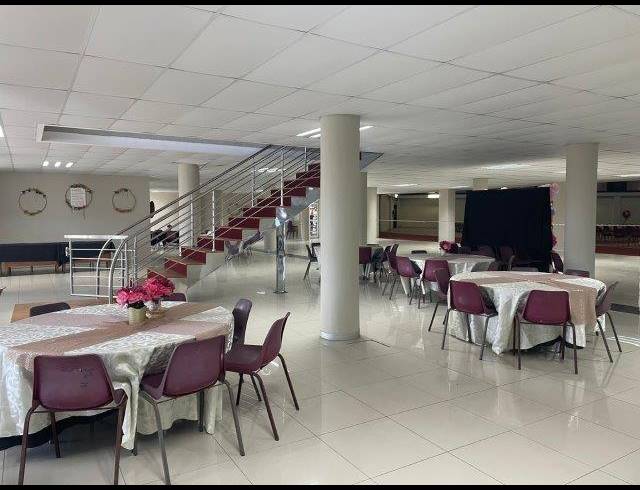 4,400M² WAREHOUSE FOR SALE IN JACOBS
